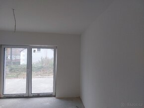 Prodej RD před dokončením 245m2 Vávrovice / Wiechowice - 8