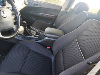 SsangYong Actyon 2.0 XDi,4x4,137tis km,výměna za malotraktor - 8