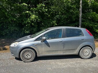 Fiat Punto 1,3 JTD 66kW r.v. 2006, motor ok, bez koroze - 8