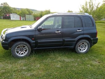 Suzuki Grand Vitara 2.0HDI - 8