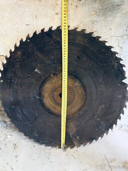 Cirkulárka + kotouče 70cm 55cm 34cm + - 8