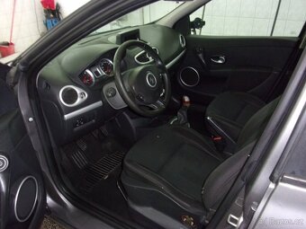 Renault Clio III 1,5 DCi - 8