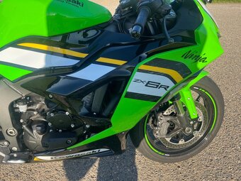 Kawasaki NInja ZX6R 2025 - 8