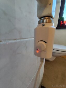 Trubkový radiátor, žebřík do koupelny - 8