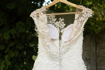 Luxusní svatební šaty (původní cen 34tis) vel. 34 - TOP stav - 8