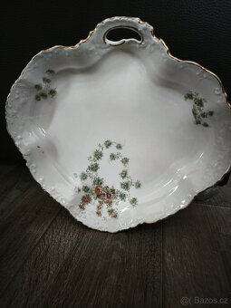 Porcelánová jídelní sada - 8