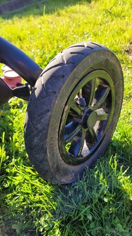 Dětský kočárek VALCO Snap 4 s nafukovacími kolečky - 8