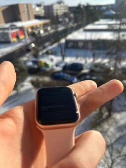 Apple Watch 5 44mm - 8
