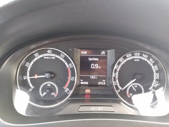 ŠKODA RAPID 1.0 TSI AMBITION 98000 KM - 8