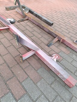 Naklápěcí kolébka - zvedák pro renovaci veterána. - 8
