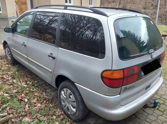 Volkswagen Sharan - 8