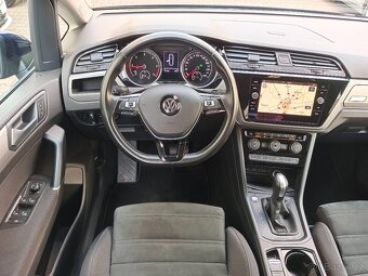 VW Touran Comfortline 2.0TDI 110kW DSG ACC Full LED ERGO - 8