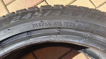 Zimní pneumatiky PIRELLI 245/45 R19 102V 4x6mm r.v. 2023 - 8