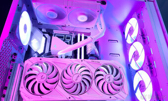 Herní PC Ryzen7 5800X3D Asus Strix 3080 32GB RAM 1TB SSD - 8