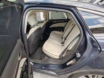 Ford Mondeo Vignale 2.0TDci,140kW AWD 2019 - 8