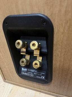 B&w Bowers & Wilkins - 8