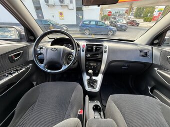 Hyundai Tuscon • 4/2008 • 104kw • 2x klíč • Nová STK - 8