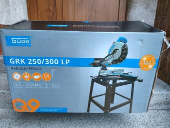 Prodám VĚTŠÍ NEPOUŽITOU pokosovou pilu s posuvem GÜDE GRK 25 - 8