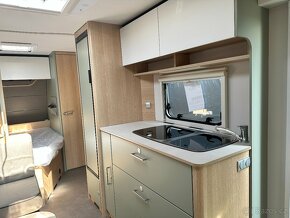 Nový 6-místný karavan LMC STYLE 582K 2024 - 8