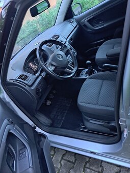 Škoda Roomster 1,4 16v, 63kw, 2014 koupeno nové v ČR - 8