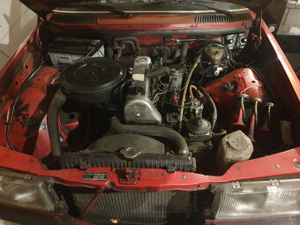 Prodám Mercedes-Benz 123,200D,r.v.1971 - 8