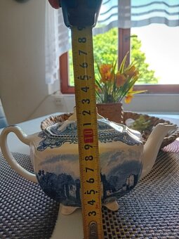 Anglický porcelán- konvice a 4 stojany na vejce - 8