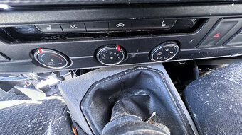 Vůz na díly VW Transporter T6 7H FL 2021 DNAB UDY LB9A - 8