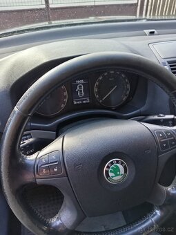 Škoda octavia 2 2.0 103 kW nafta 2006 - 8
