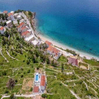 Moderní vila s bazénem na prodej – Makarská | 350 m od moře - 8