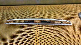 Díly na staré Škodovky - 8