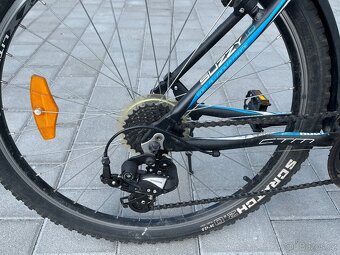 Trekové kolo značky CTM - 8