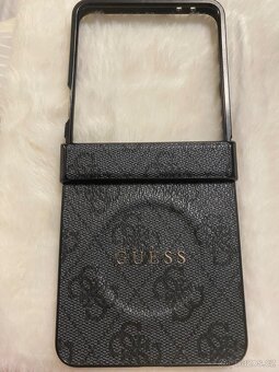 Samsung Z Flip 7 - 8