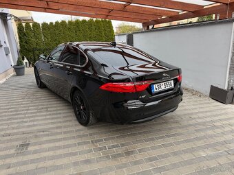 Jaguar XF 2.0d E-Performance naj. 143 tisic - 8