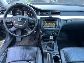 Škoda Superb 2,0 tdi, 103 kW - 8