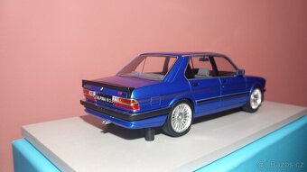 1:18 bmw 5 alpina - 8