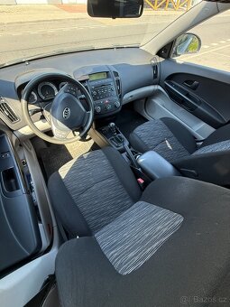 Kia Ceed CRDi 1.6 85kW 2008 - 8