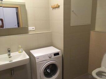 Prodej moderního bytu 2+kk Švýcarské nábřeží, Olomouc - 8