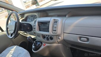 Renault Trafic 2.0 nafta, 84kW, automatická převodovka - 8