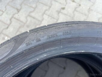 Letní 2ks 315/30 R22 a 2ks 27535 PIRELLI P ZERO - 8