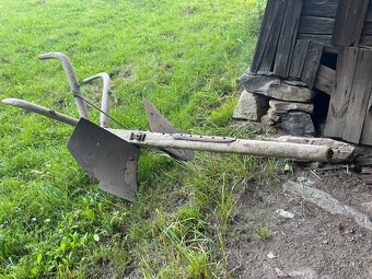 Starožitnosti ze statku - 8