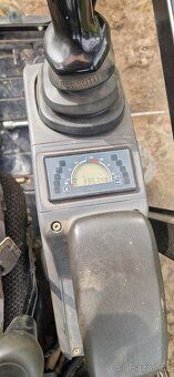 Minibagr Cat 301.4c - 8