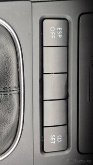 Volkswagen Golf  VI  2,0 TDI - 8