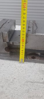 Strojní svěrák..160mm čelisti.. - 8