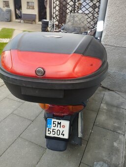 Burgman 250 - 8