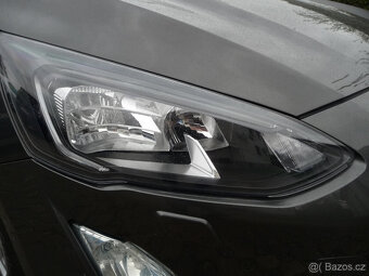 Ford Focus 1.5 TDCi 88 kw Titanium plus po 1.majiteli - 8