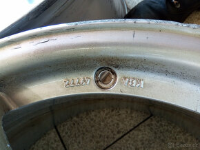 Mercedes DEZENT 8,5J x 18 ET35 - 8