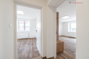 Pronájem bytu 2+kk, 36m2, Lhota, Zlín - Malenovice - 8