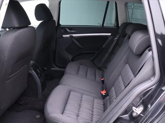 Škoda Octavia 2,0 TDI 103kW Elegance Tempoma (2009) - 8