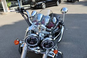 TRIUMPH ROCKET III CLASSIC - 8