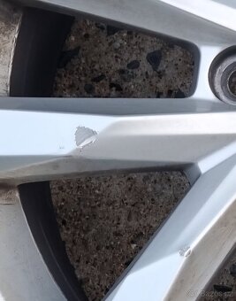 ALU kola VW Sepang R16 Passat B8 ET41
- 8